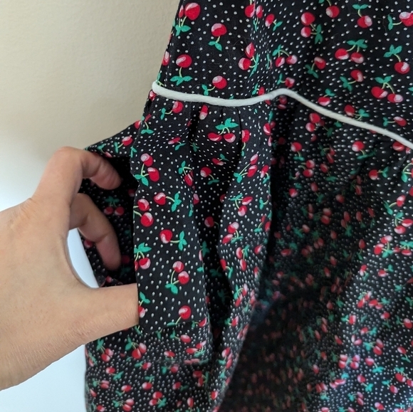 Unique Vintage retro inspired cherry design dress sz 20 - Picture 8 of 8